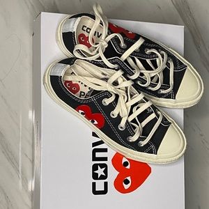 CDG Converse Play